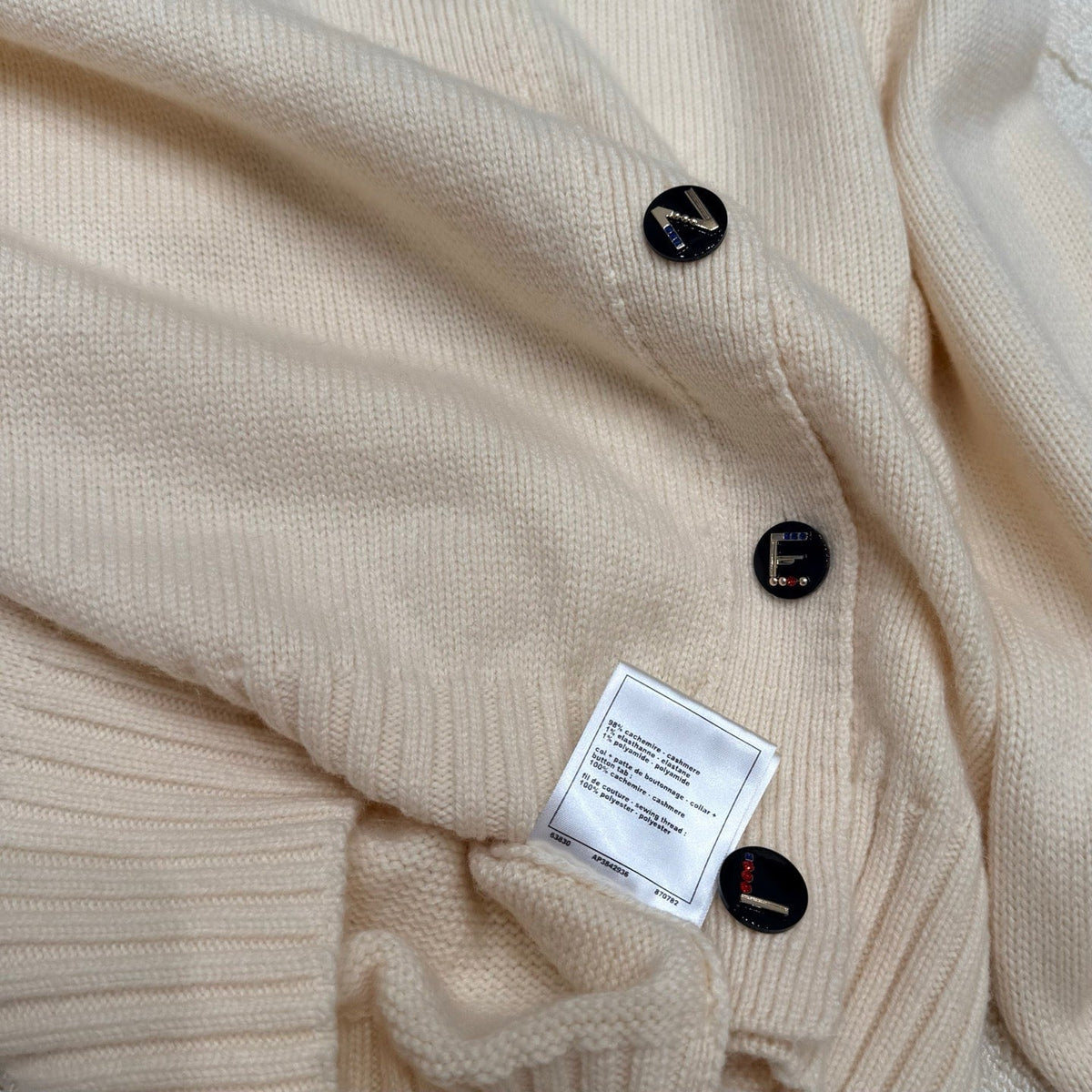 26FW New Cashmere Knit Cardigan