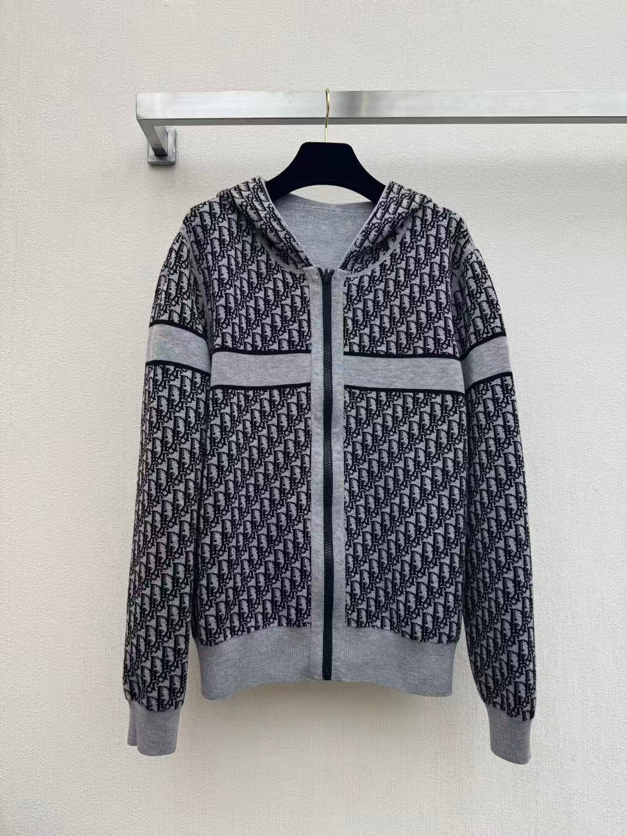 Dior/Reversible Cashmere Knit Hooded Jacket