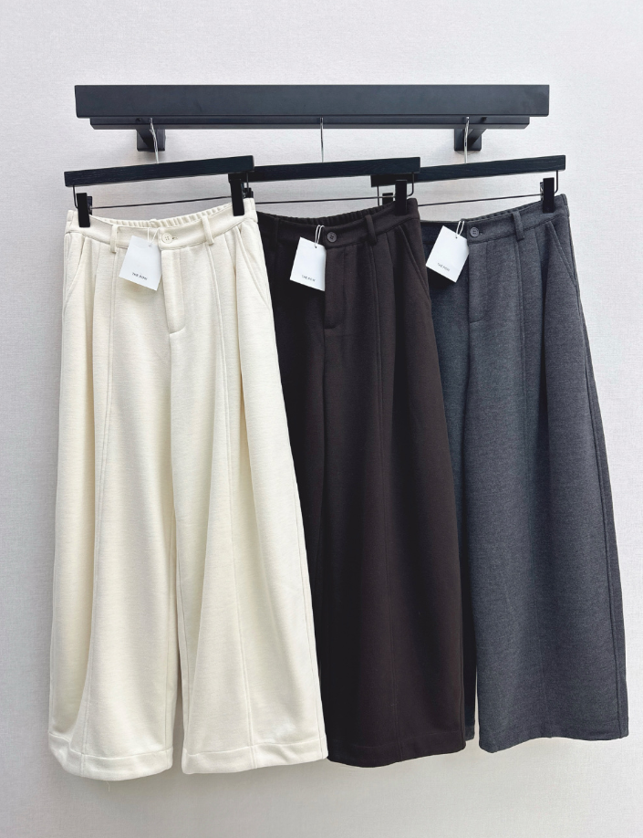 26Latest Autumn/Winter Thickened Wool Straight-Leg Trousers