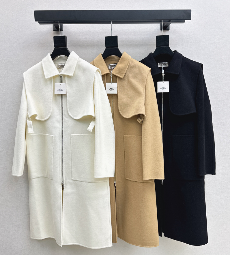26Latest Autumn/Winter Two-Piece Set: Long Double-Faced Wool-Cashmere Coat