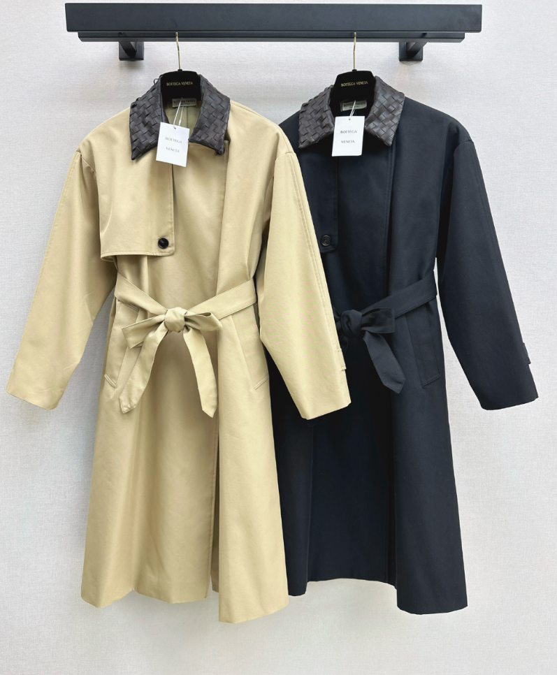 26Latest Autumn/Winter Long Trench Coat with Woven Leather Collar