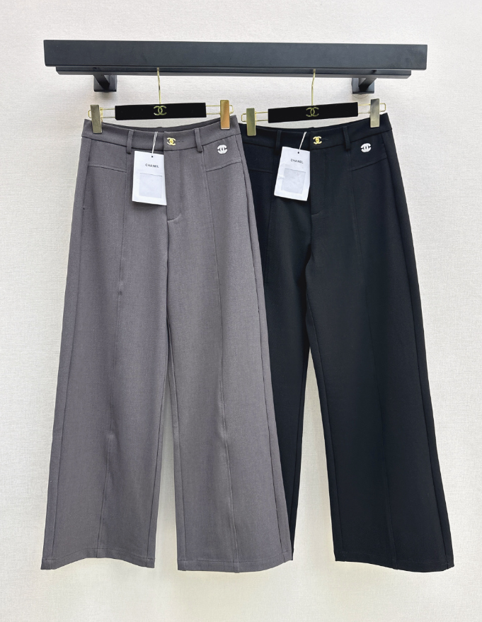26 Fall/Winter Latest Logo-Embellished Straight-Leg Dress Pants