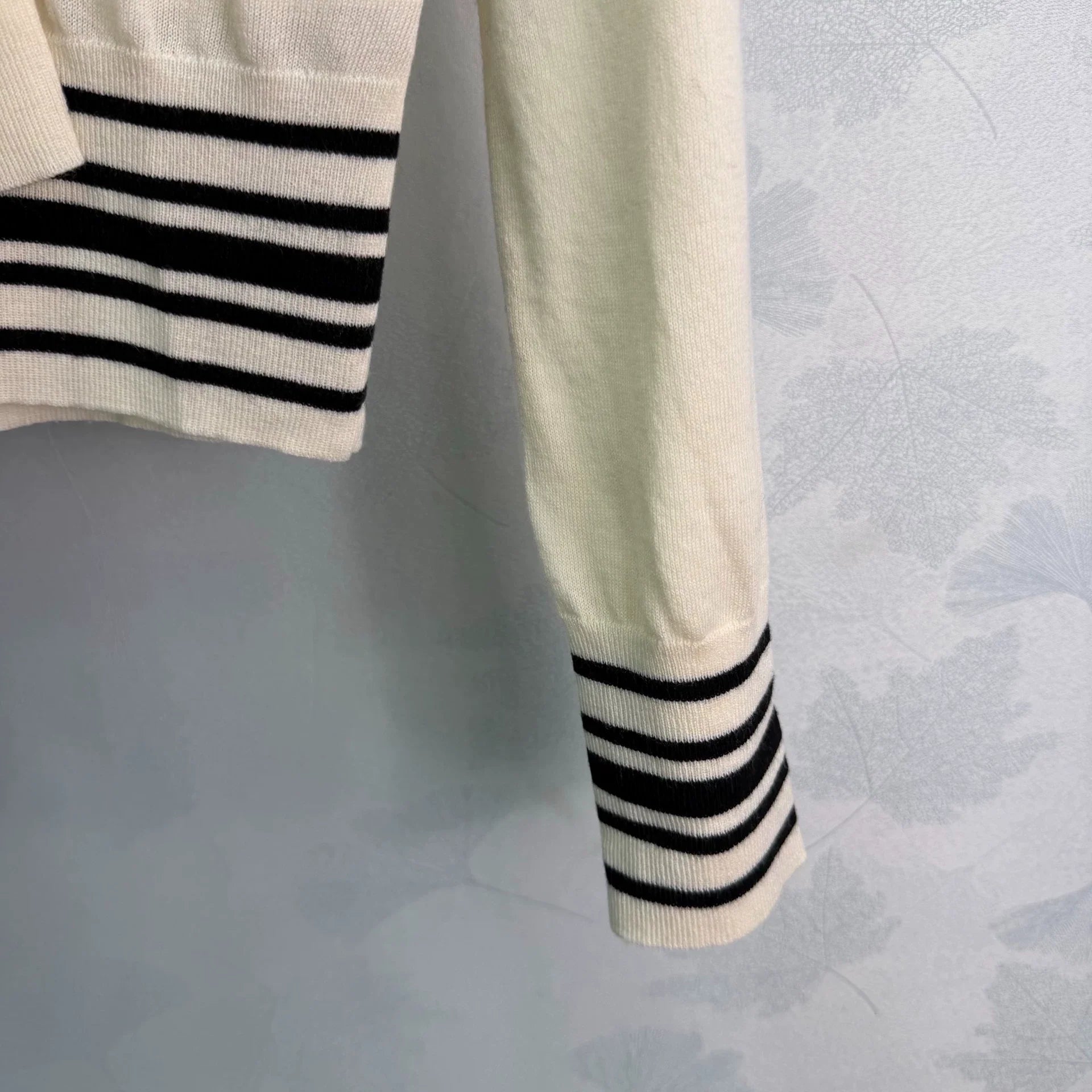MiuMiu/26 Early Autumn New Hollow Knit Polo Shirt
