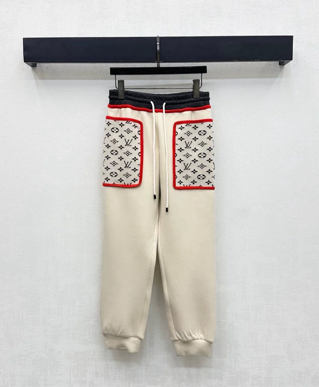 Louis Vuitton / '26 New Collection: Hooded Jacquard Jacket & Trousers Set