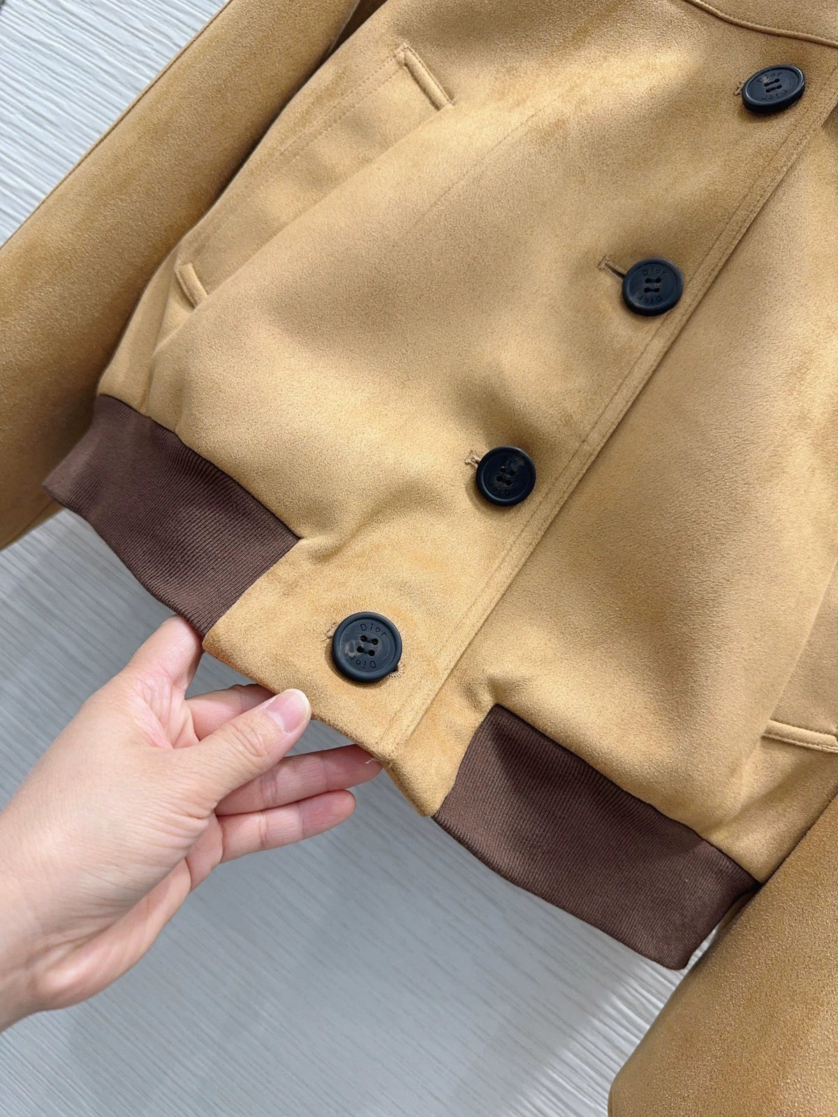 26New Long-Sleeve Faux Suede Jacket with Bee Embroidery