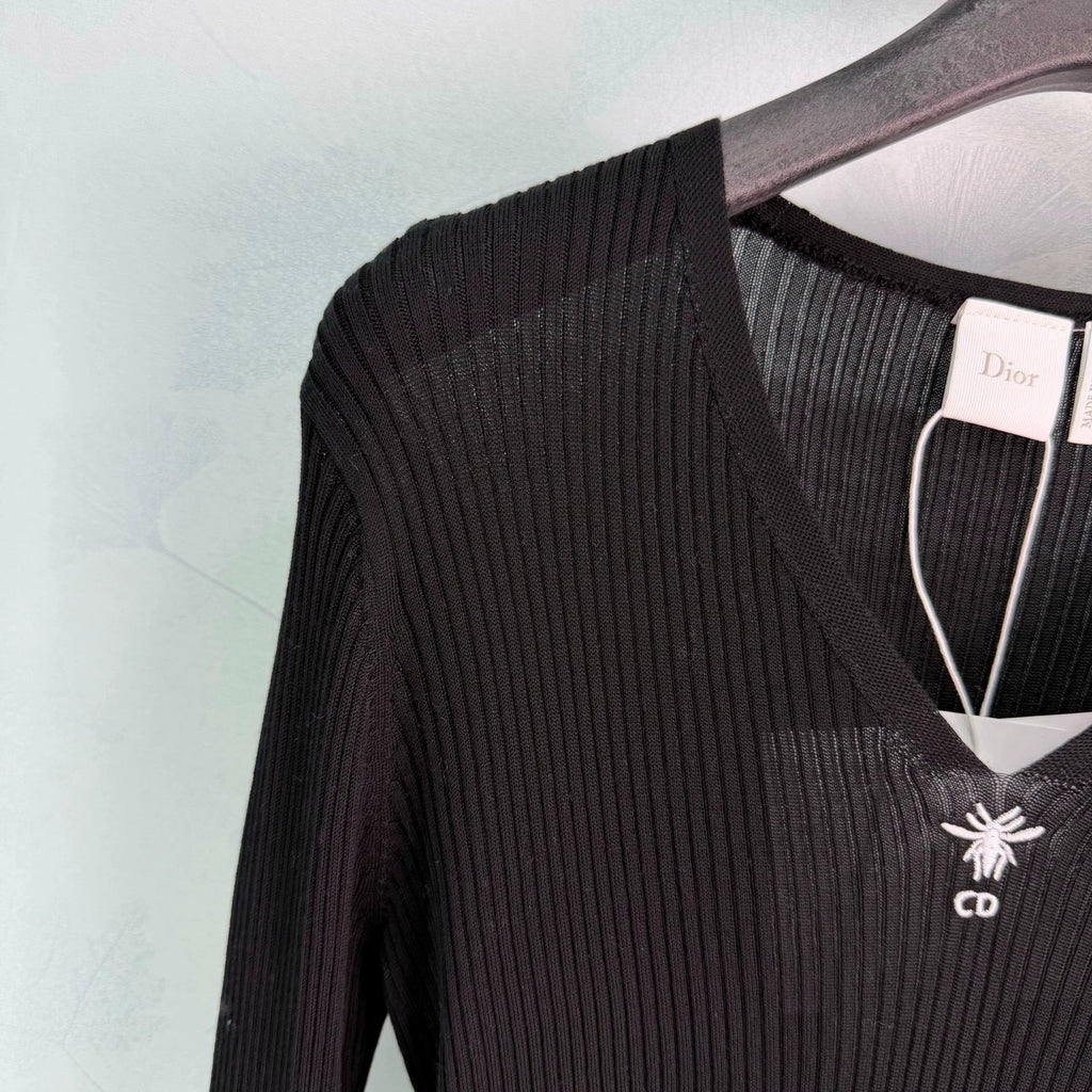 Dior/26 Early Autumn New V-Neck Ribbed Ruffle Cuff Bell Sleeve Knit Top/*