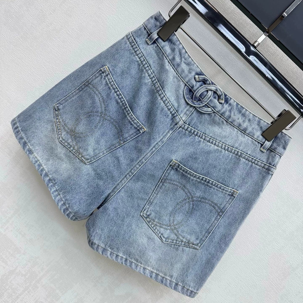 Chanel/26 New Denim Shorts