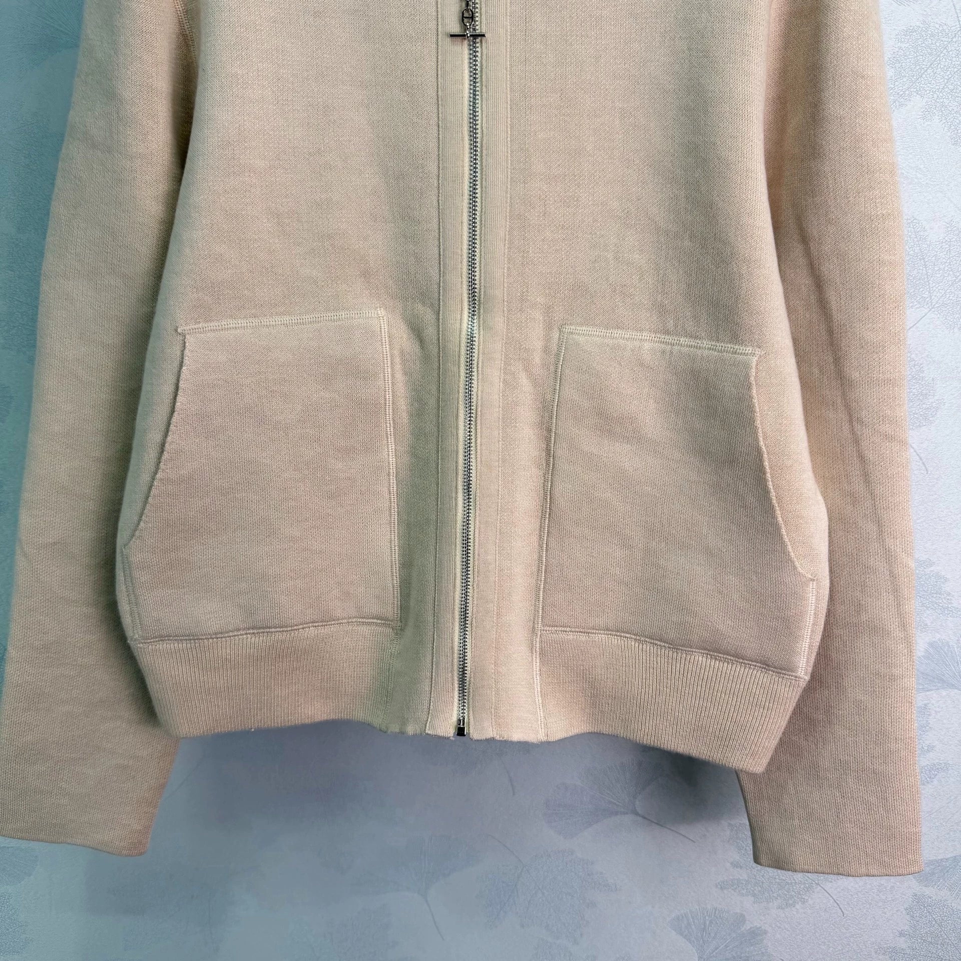 Hermès / 26 New Three-Color Hoodie Knit Cardigan