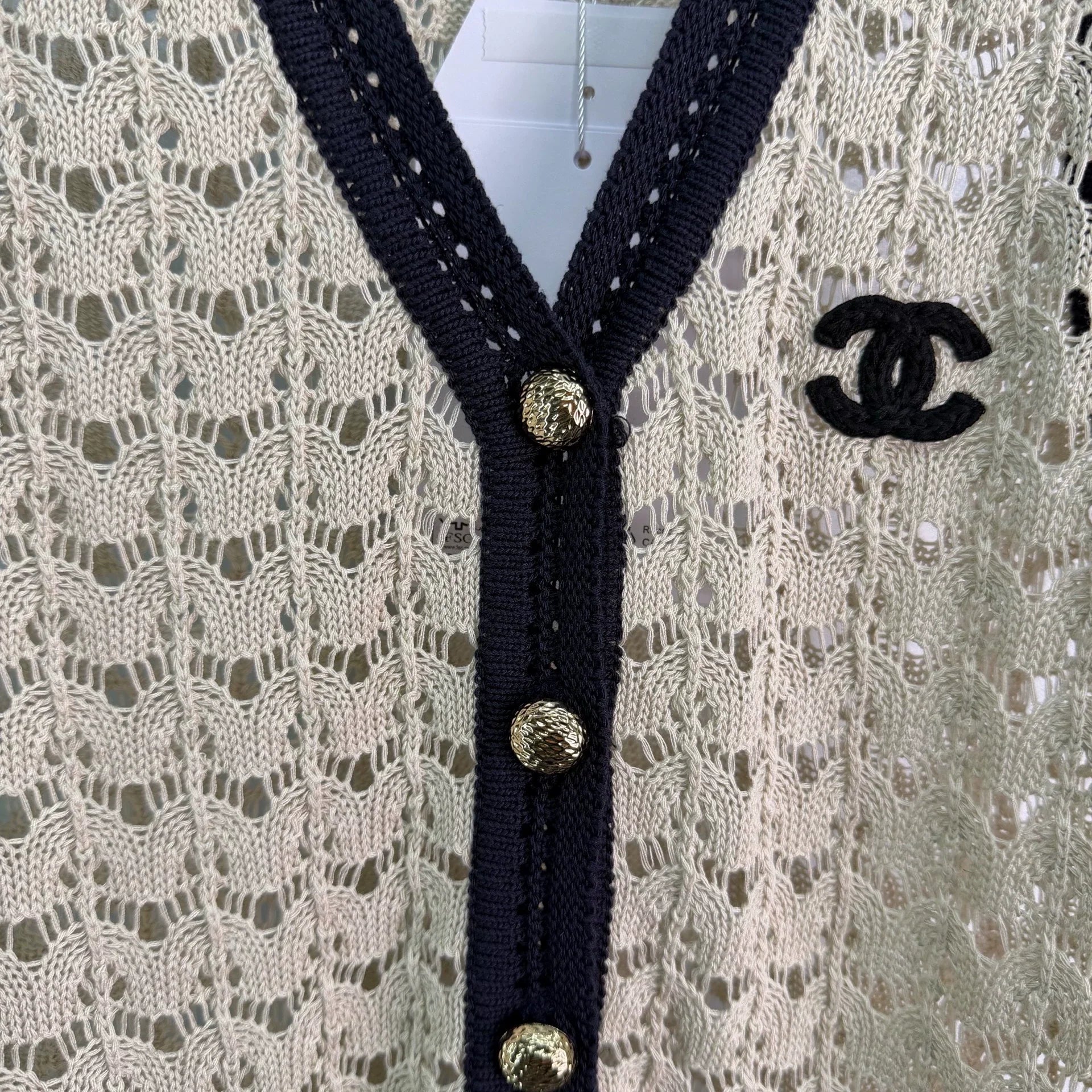 Chanel / 26 Early Autumn New V-Neck Sleeveless Knit Cardigan