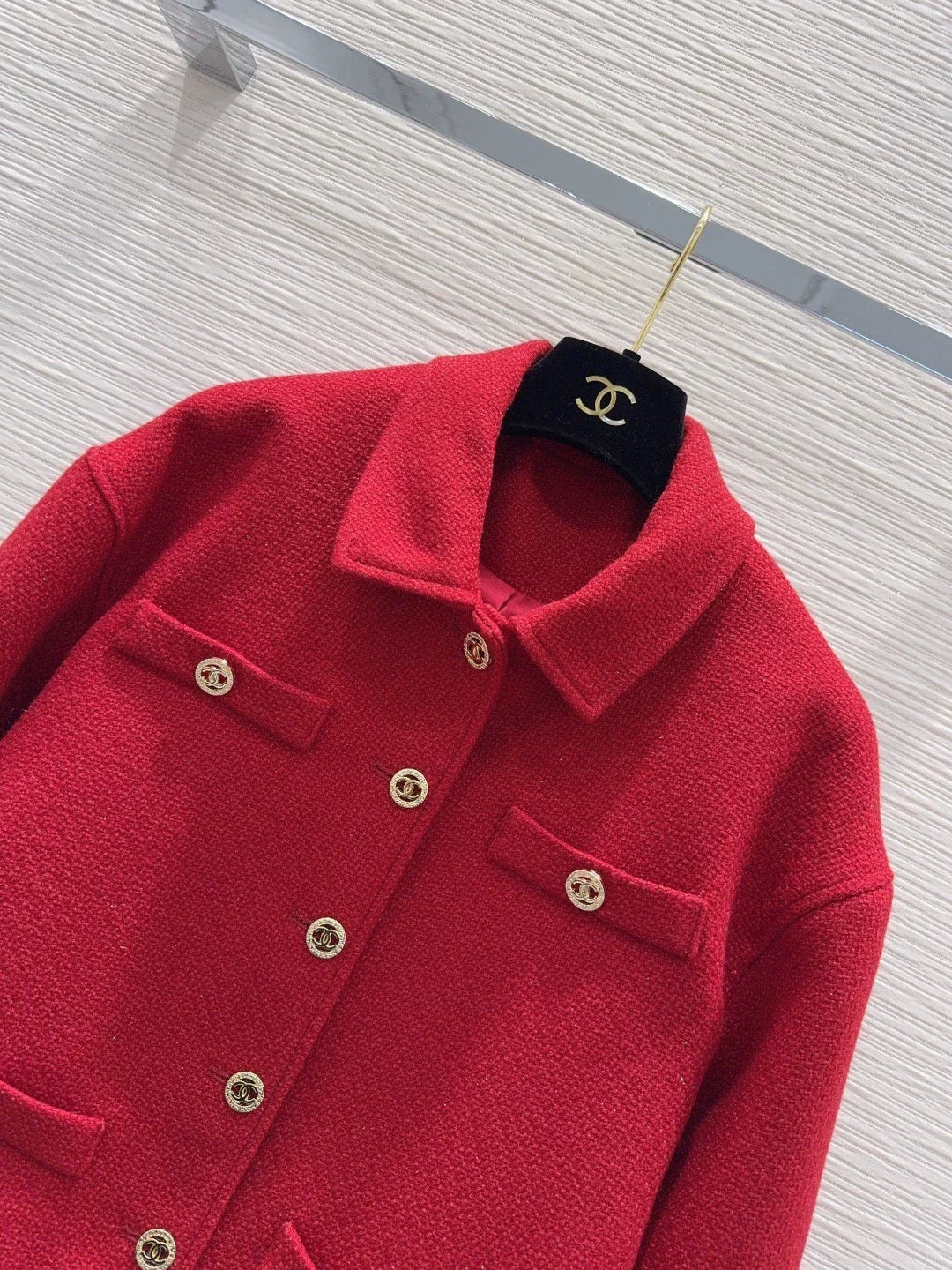 Red Single-Breasted Long-Sleeve Jacket