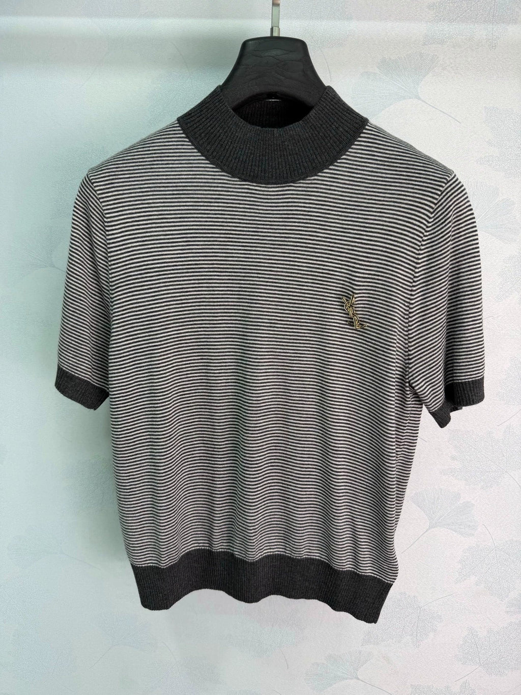 Yves Saint Laurent/26 Early Autumn New Knit Top