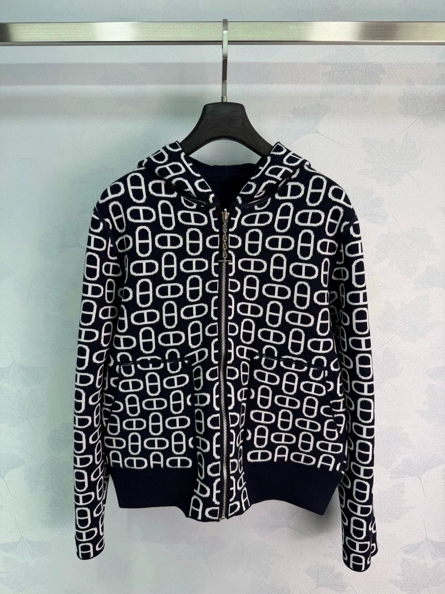 Hermès / 26 New Three-Color Hoodie Knit Cardigan