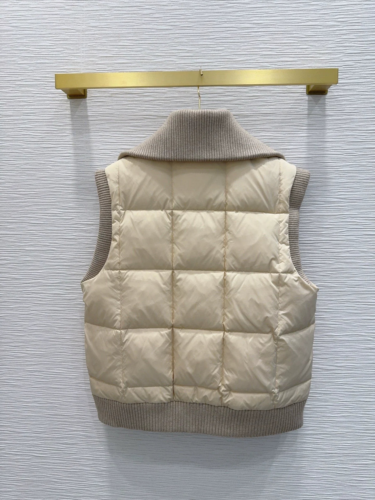26New Down Vest