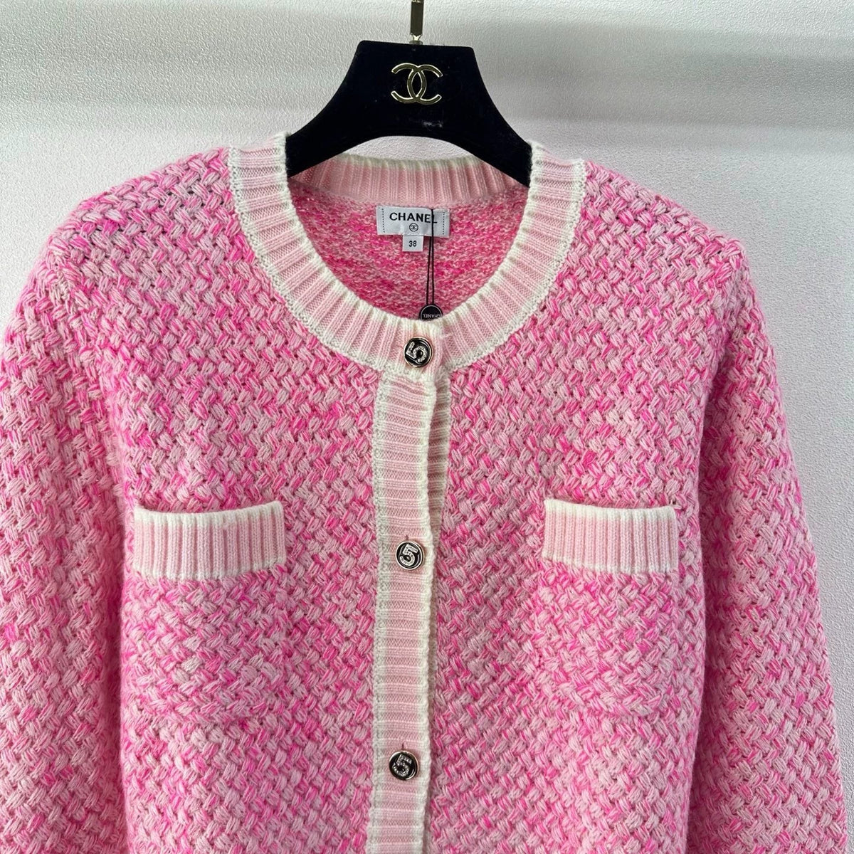 26New Pink Knitted Cardigan
