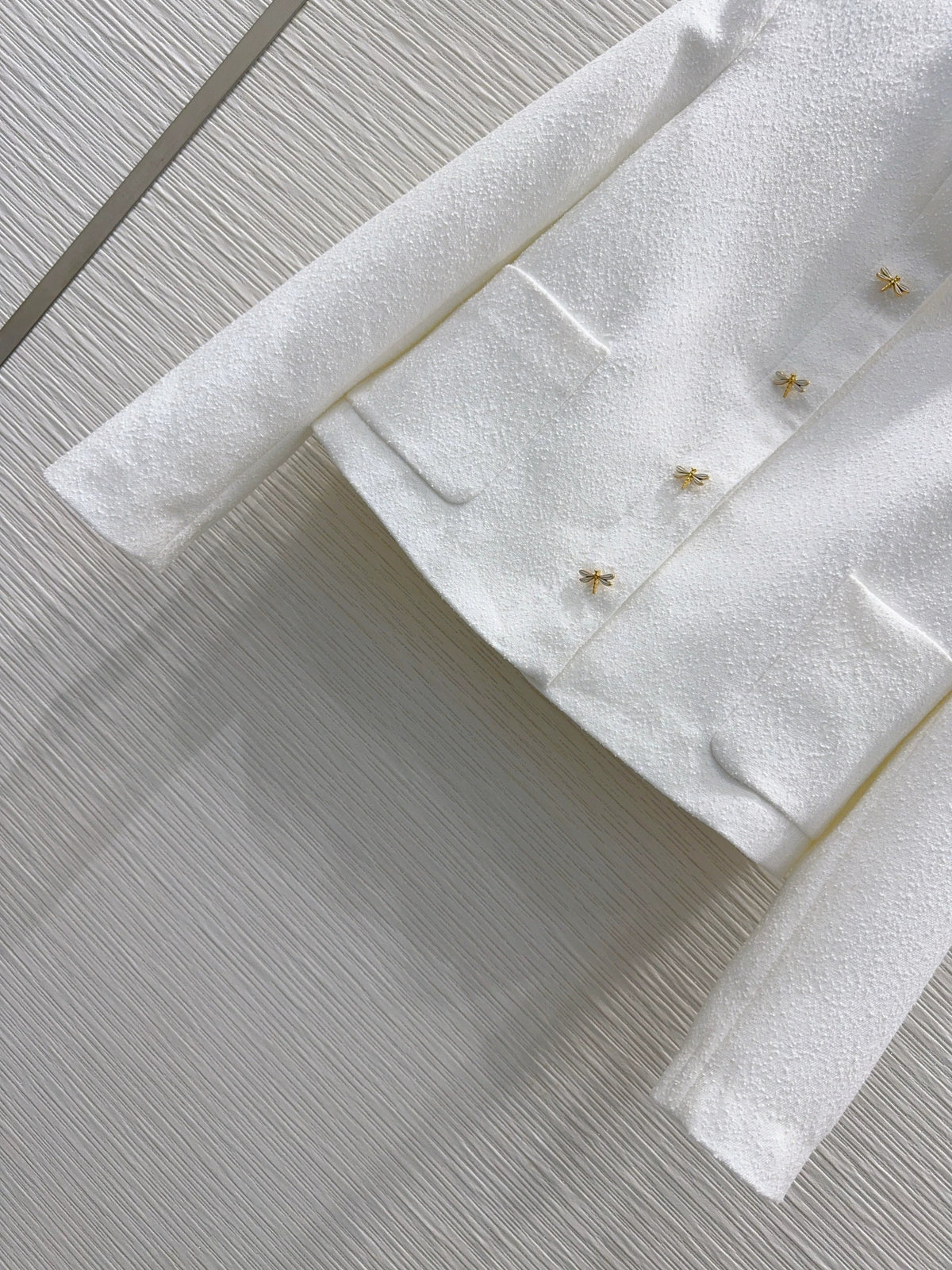 26New Long-Sleeve Cardigan with Bow Detail