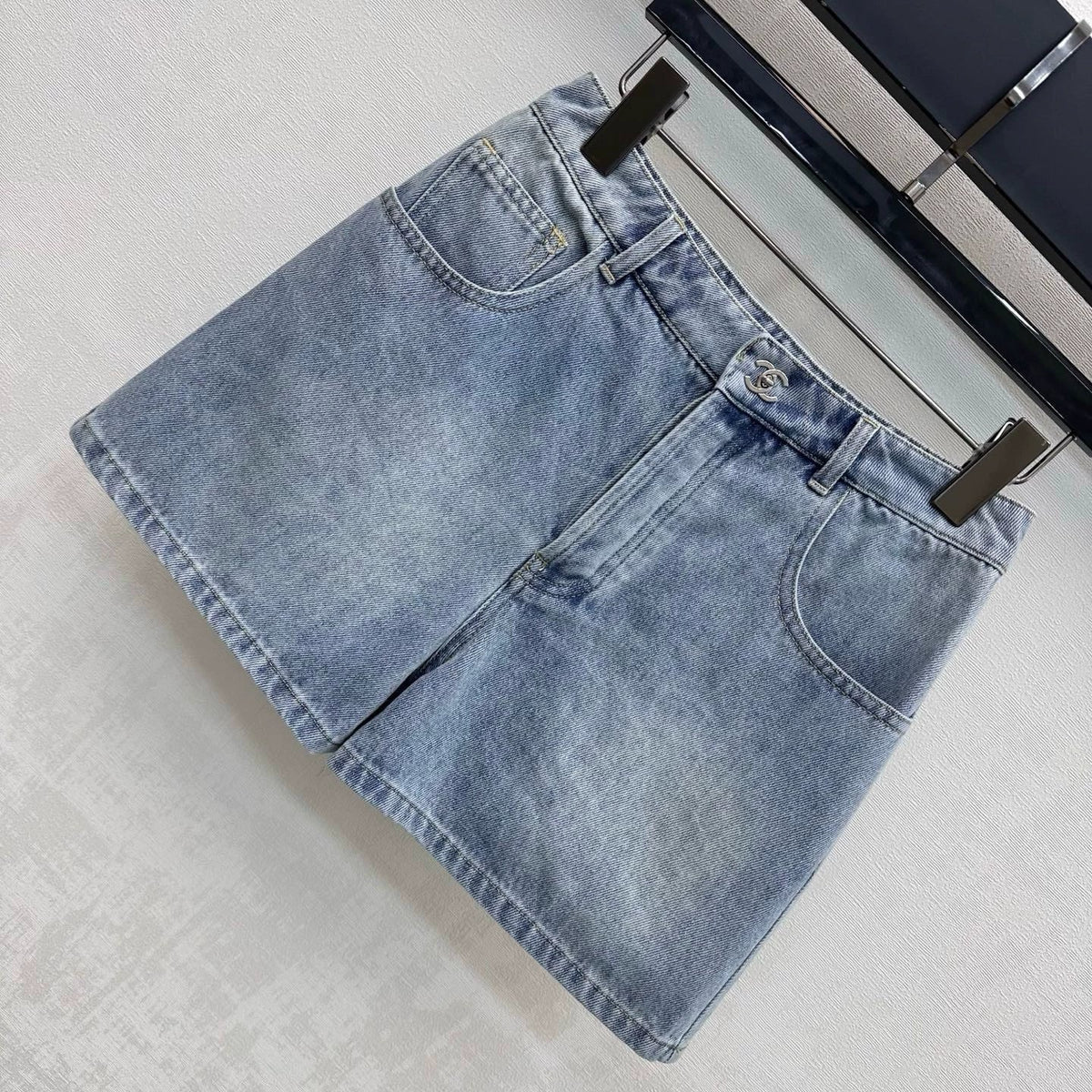 Chanel/26 New Denim Shorts