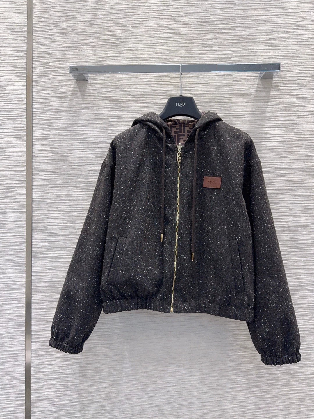 26New Reversible Long-Sleeve Hooded Zip-Up Jacket
