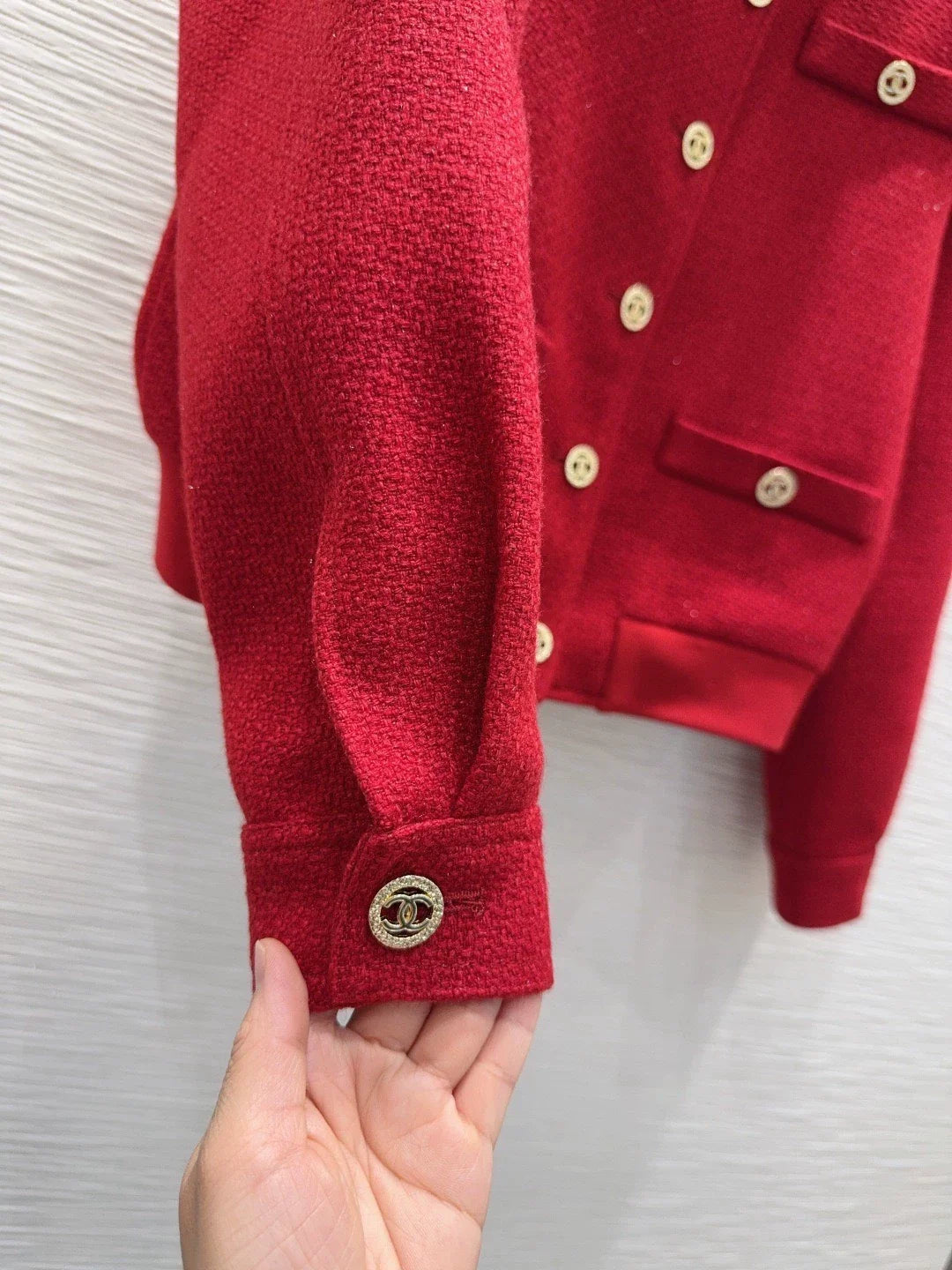 Red Single-Breasted Long-Sleeve Jacket