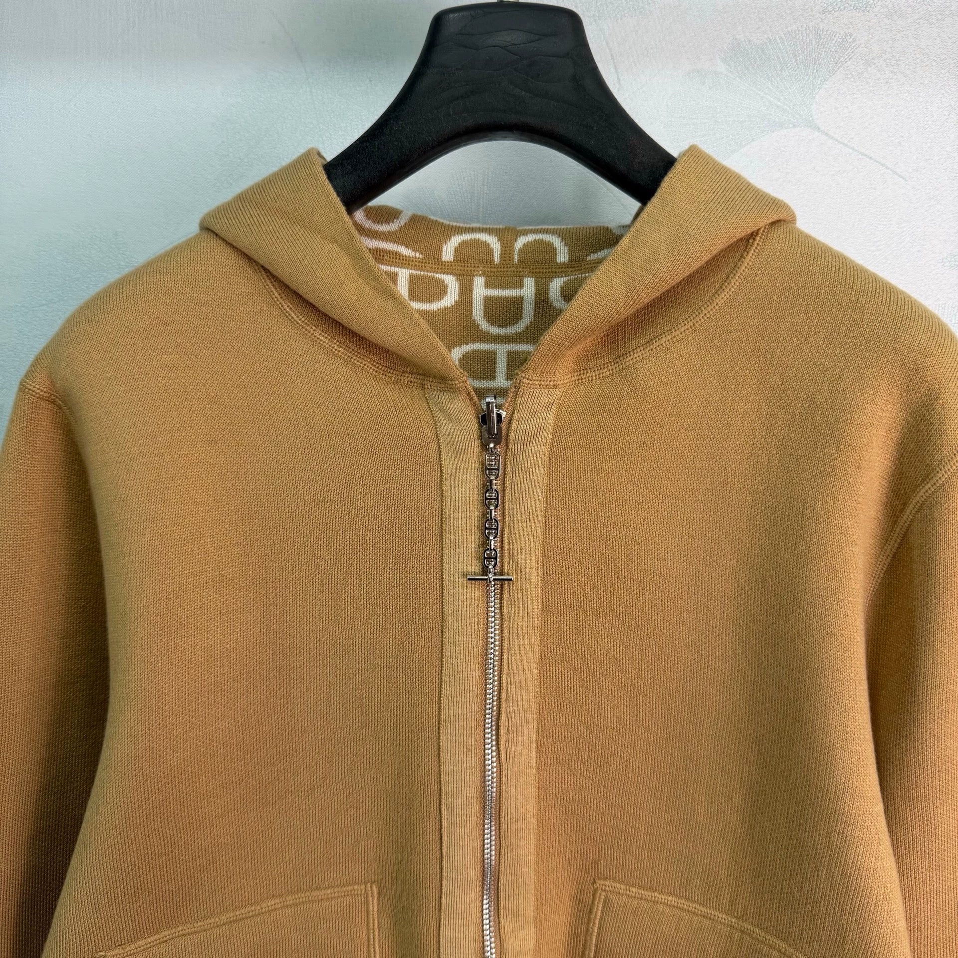 Hermès / 26 New Three-Color Hoodie Knit Cardigan