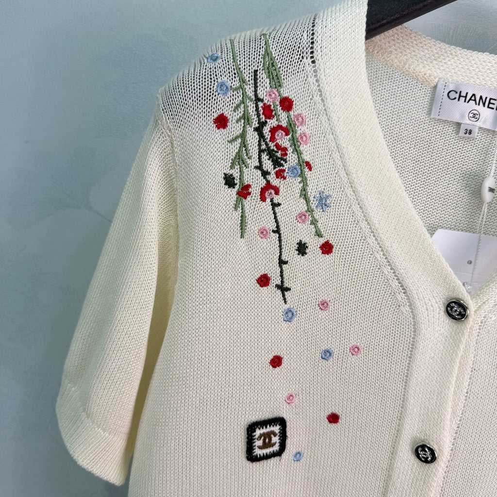 Chanel/26 New Embroidered Short-Sleeve Knit Cardigan