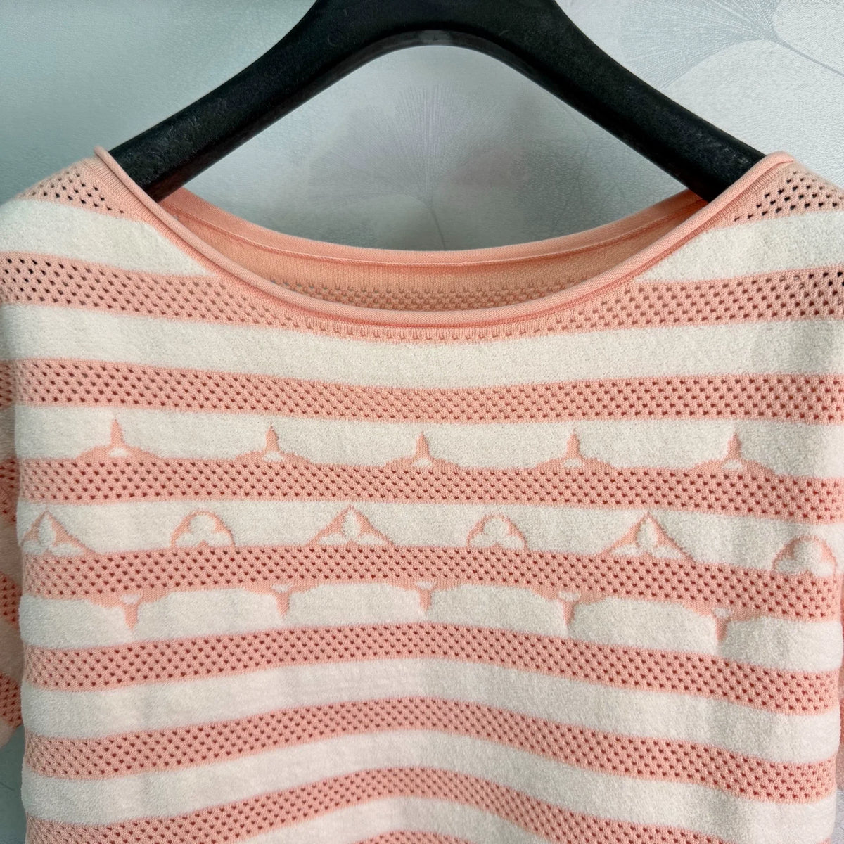 Louis Vuitton / 26 Early Autumn New Knit Top
