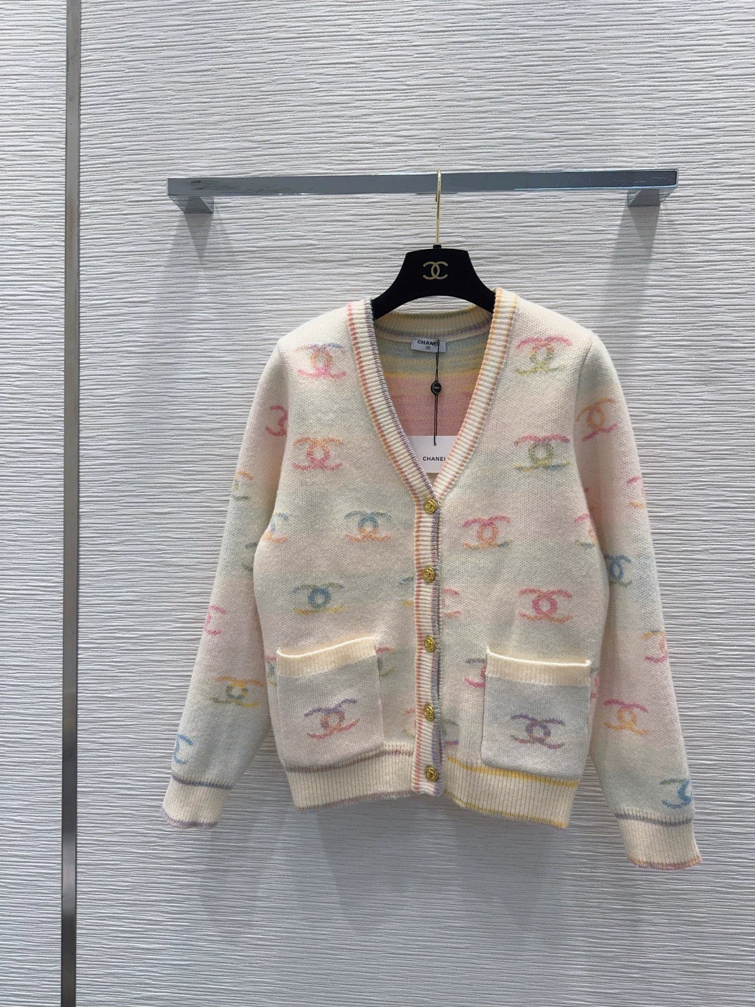 26New Color-Block Logo-Pocket Long-Sleeve Knit Cardigan