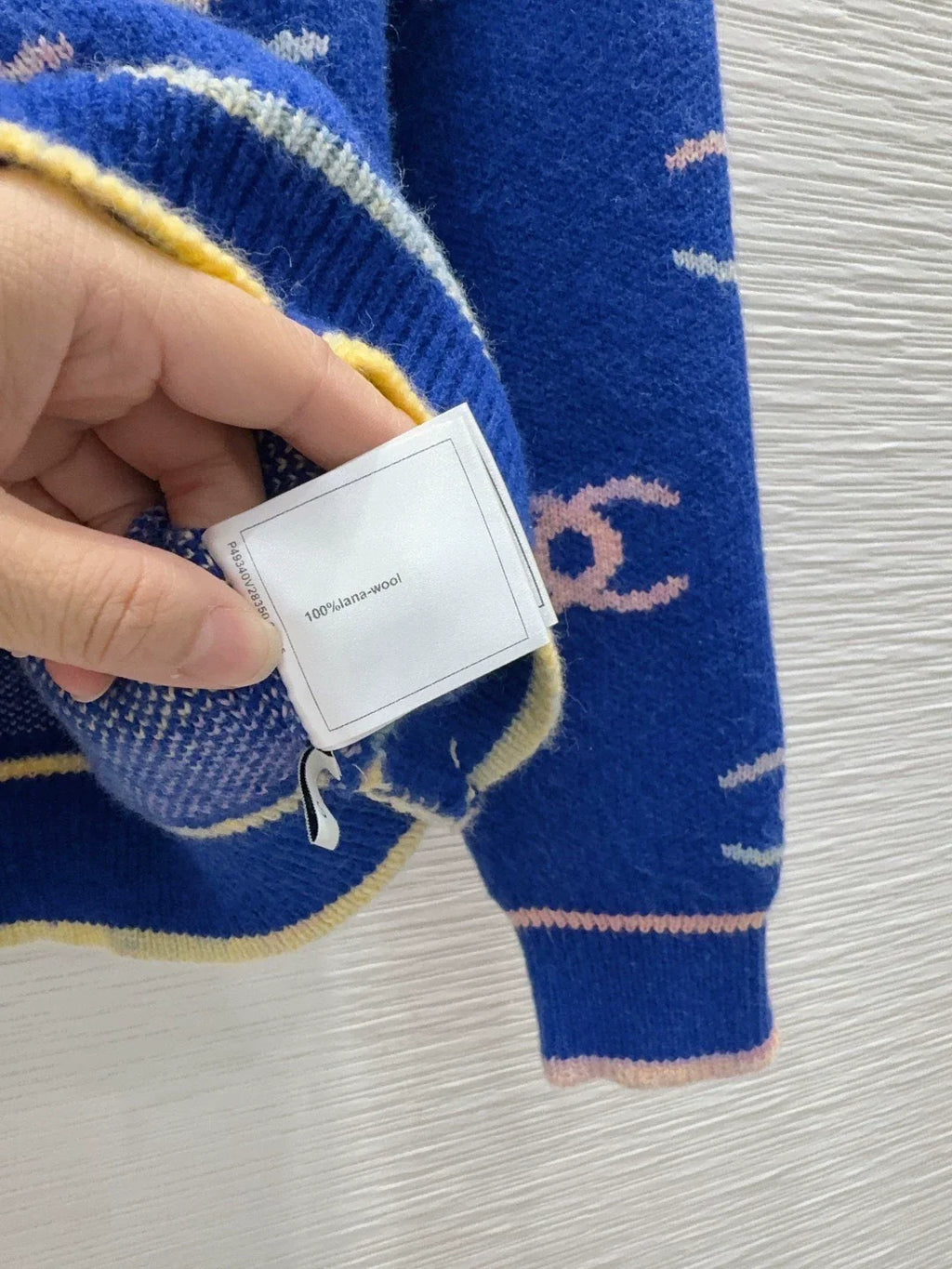 26New Color-Block Logo-Pocket Long-Sleeve Knit Cardigan