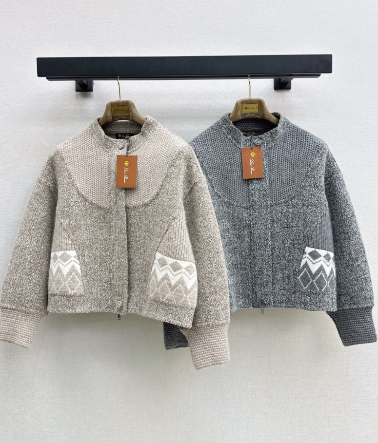 26New Autumn/Winter "Old Money" Style Reversible Wool-Blend Coat with Snowflake Jacquard & Panel Detailing