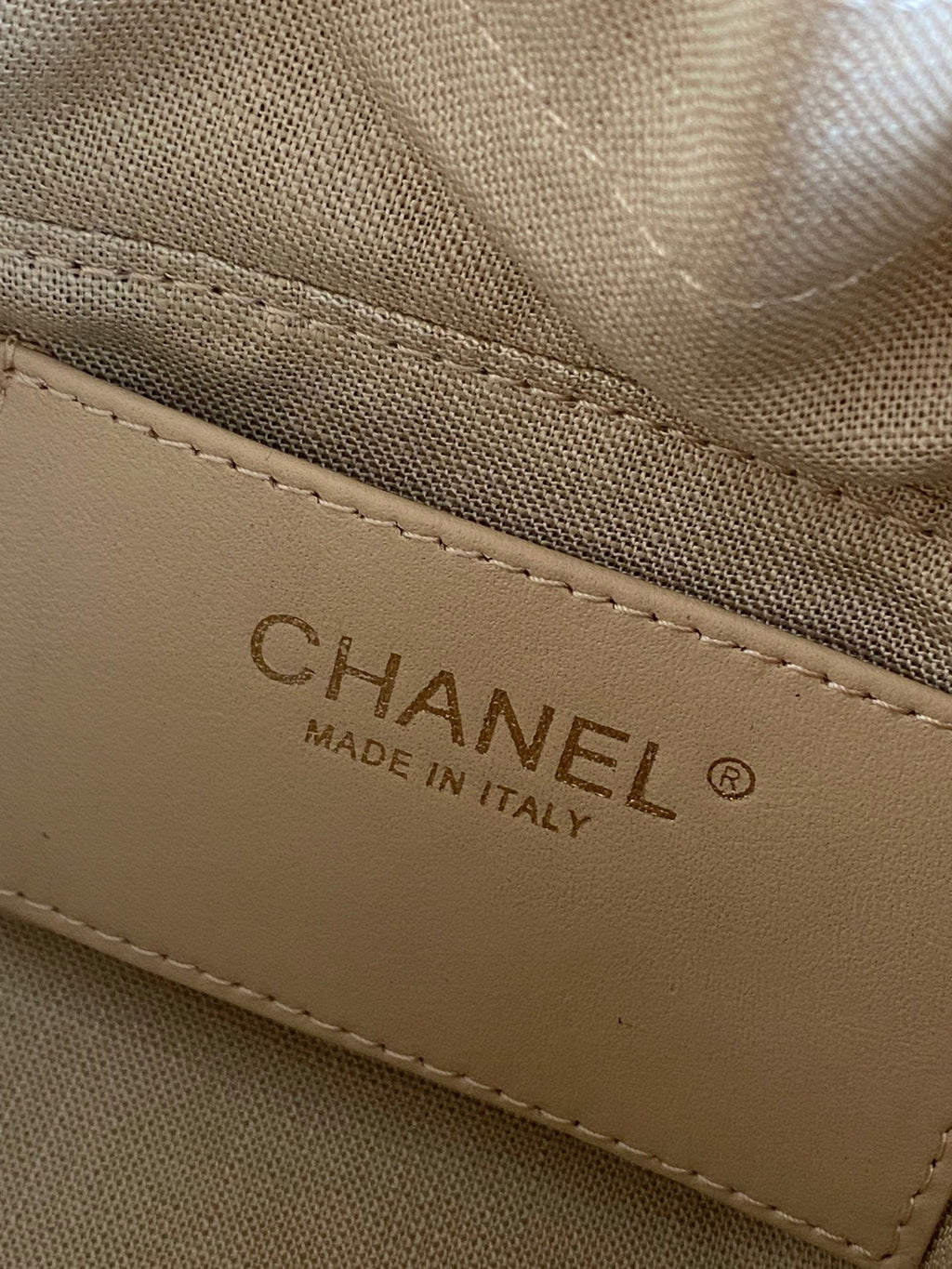 CHANEL 26S QUILTED HOBO BAG 27 IN CARAMEL BROWN CALFSKIN GOLD HARDWARE