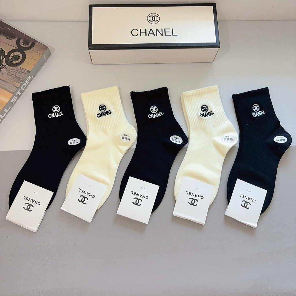 CHANEL 26S ANKLE SOCKS 408688 (1 BOX)