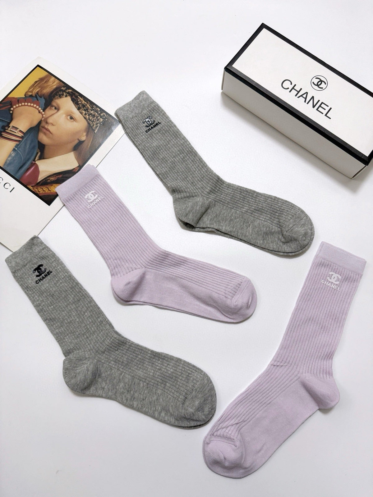 CHANEL 26S CREW SOCKS 395190 (1 BOX)