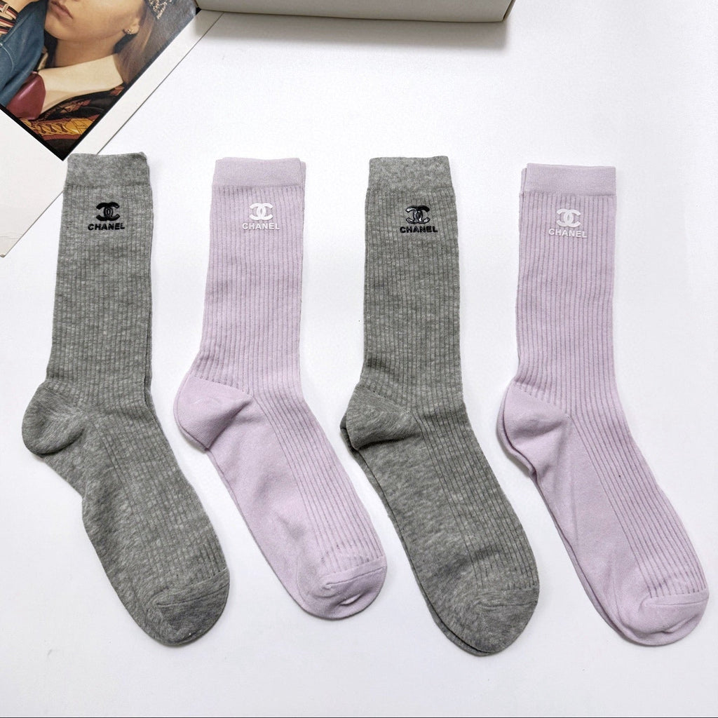 CHANEL 26S CREW SOCKS 395190 (1 BOX)