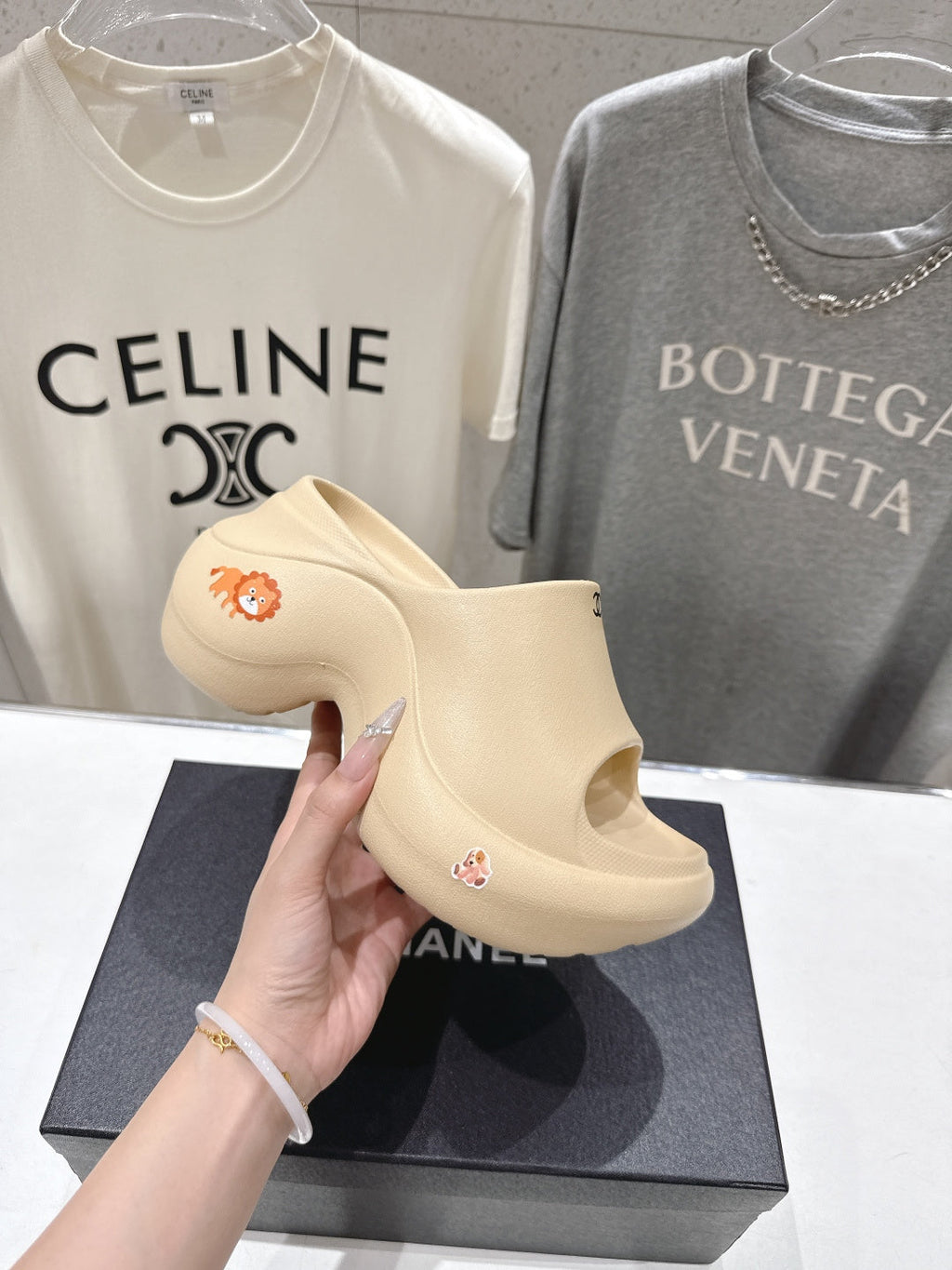 chanel/26SS NEW popular one-line thick-soled wedge-heeled slippers