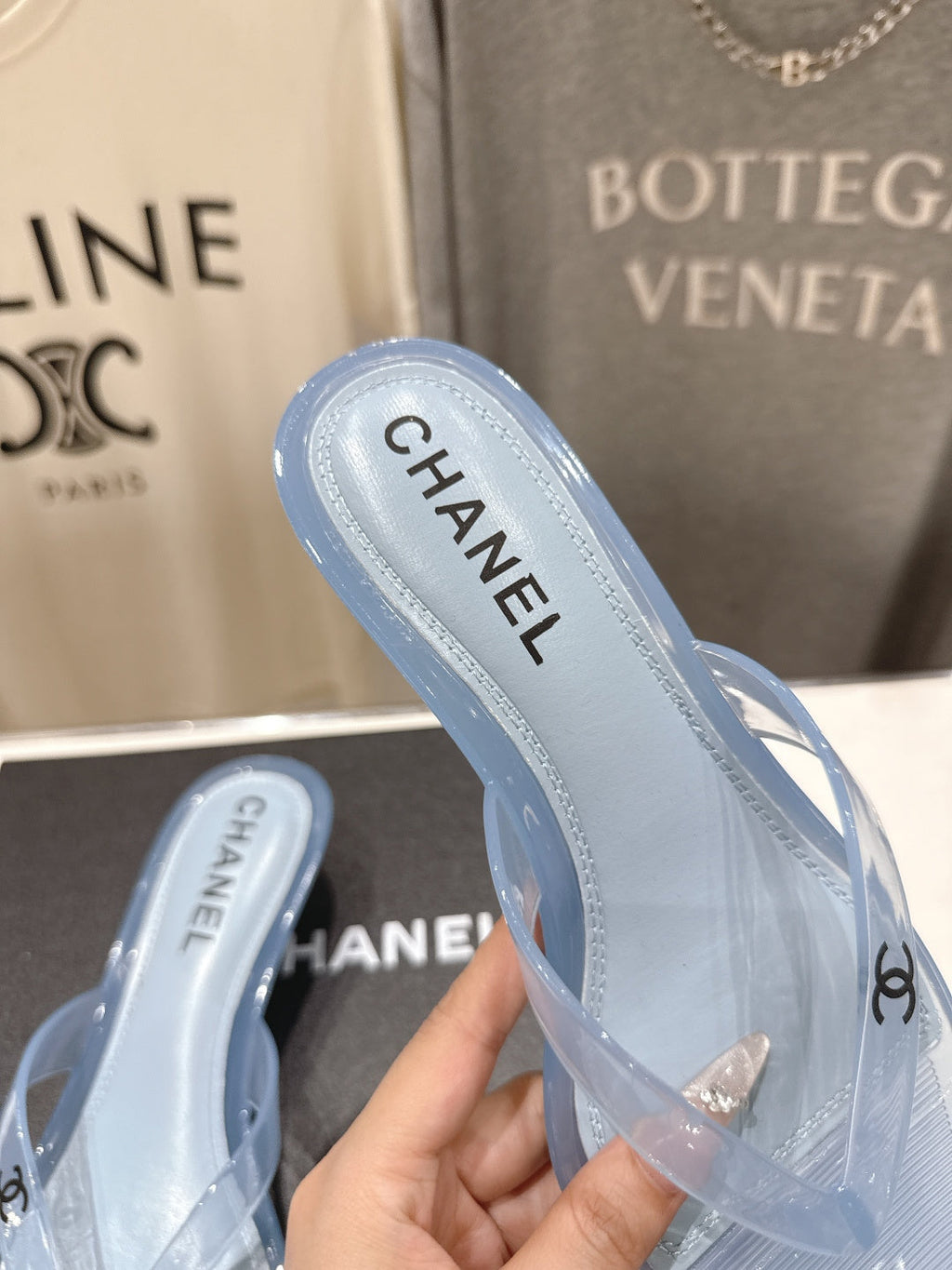 chanel/26SS NEW Transparent flip-flops beach slippers