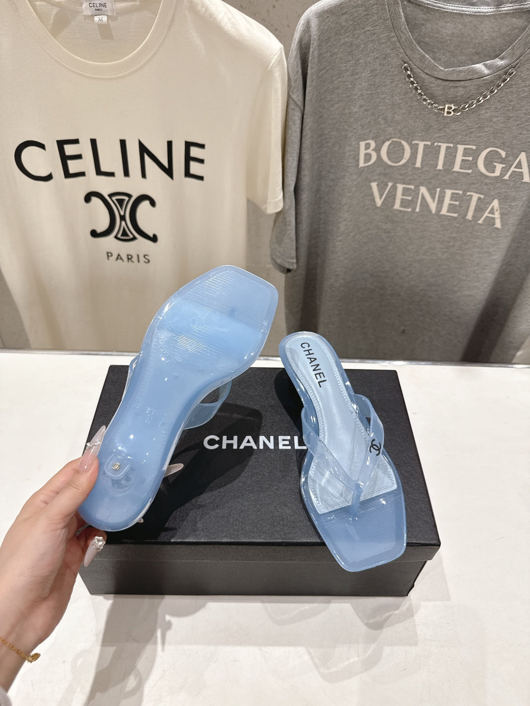 chanel/26SS NEW Transparent flip-flops beach slippers