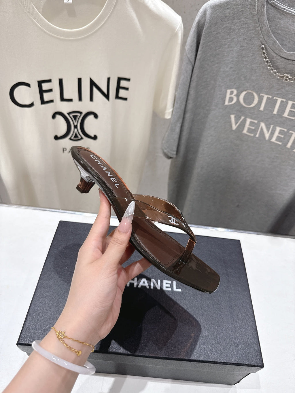 chanel/26SS NEW Transparent flip-flops beach slippers