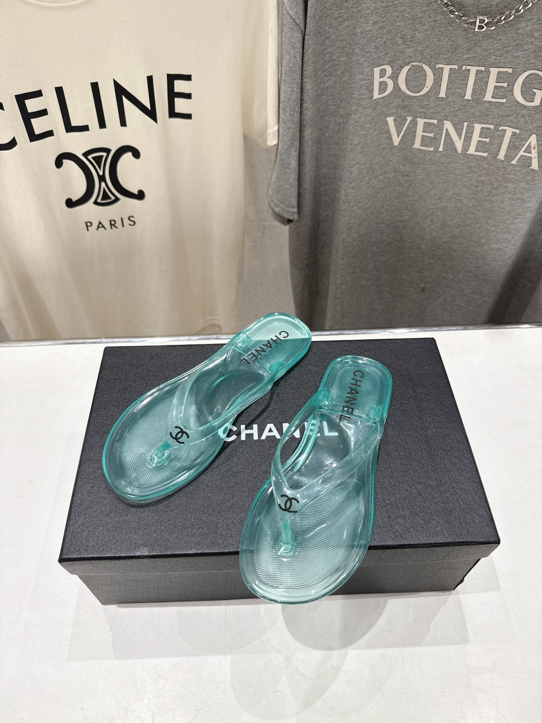 chanel/26SS NEW Transparent flip-flops beach slippers