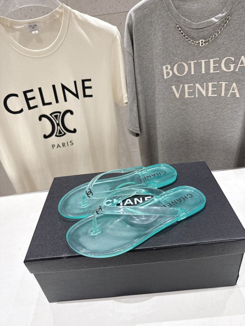 chanel/26SS NEW Transparent flip-flops beach slippers