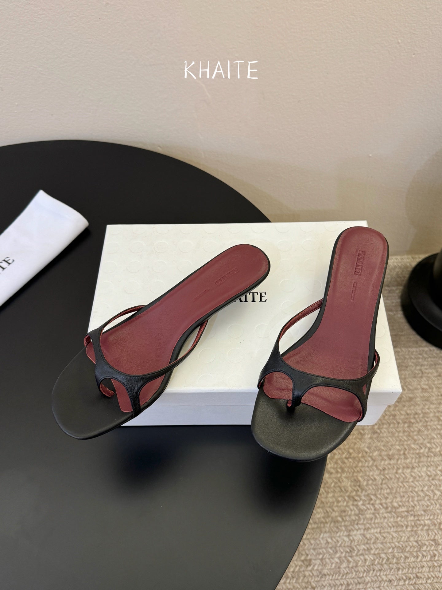 Khaite/26SS NEW Flat square toe mules flip-flop sandals and slippers