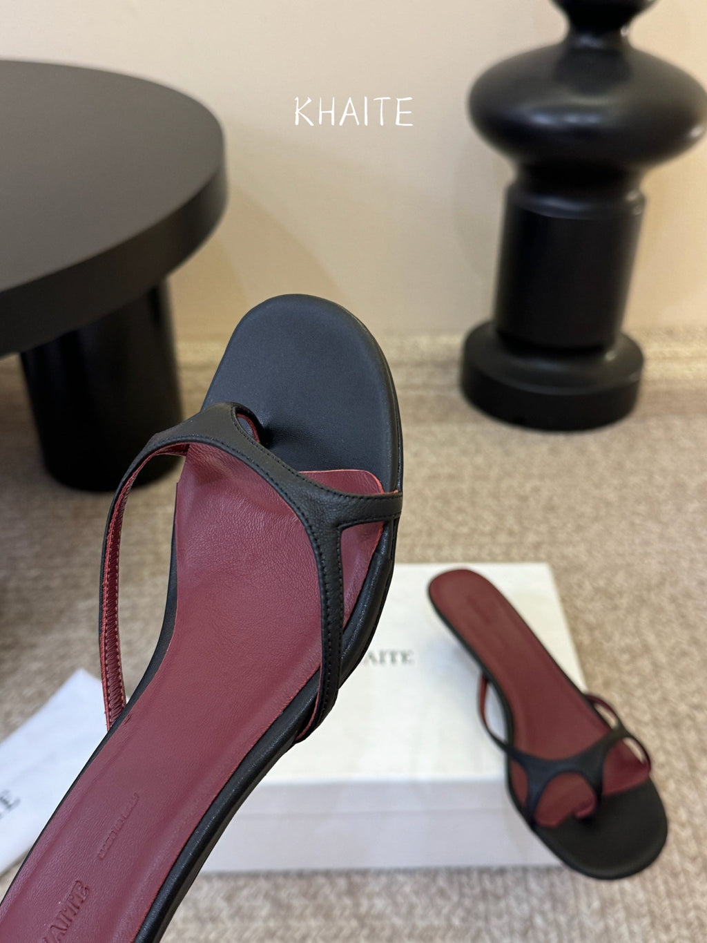 Khaite/26SS NEW Flat square toe mules flip-flop sandals and slippers