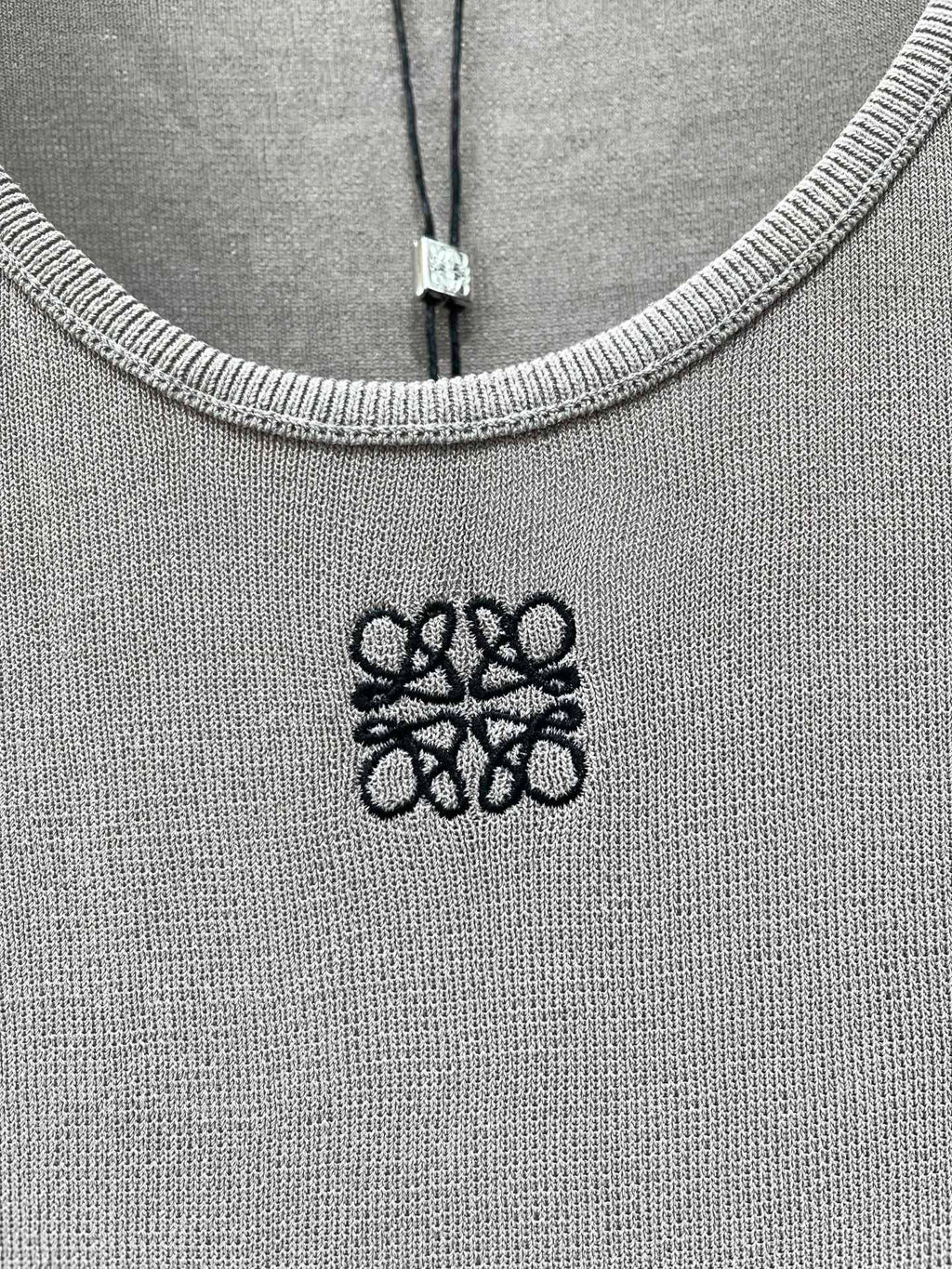LOEWE/26SS NEW Embroidered knitted sleeveless vest