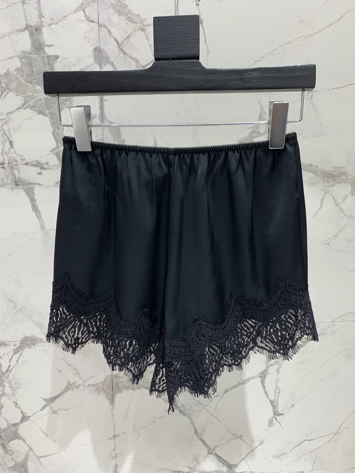 Yves Saint Laurent/🔥Highest Quality🔥26SS NEW romantic and sexy lace acetate shorts