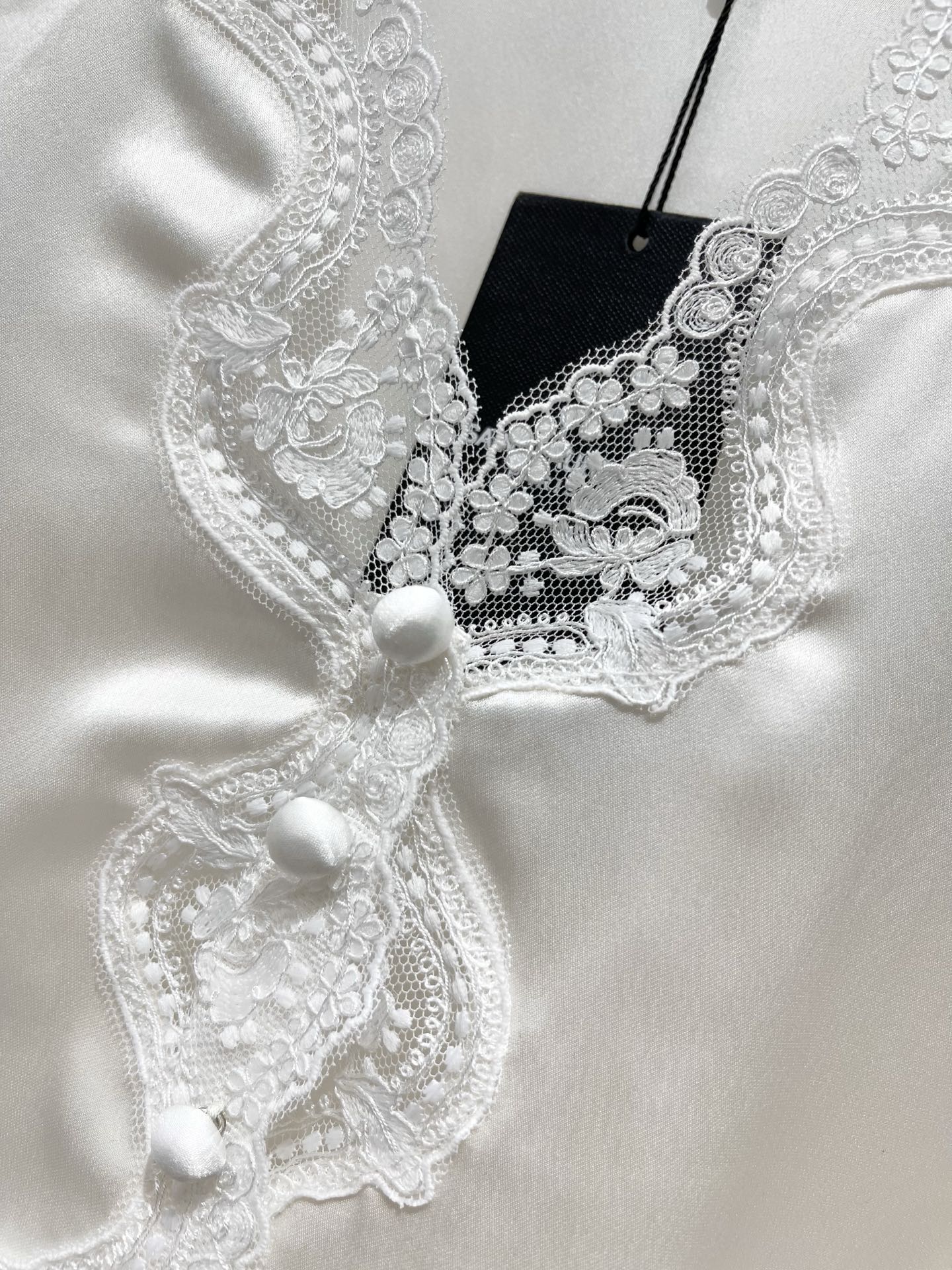 Yves Saint Laurent/26SS NEW Vacation ⛱️lace stitching sleeveless vest