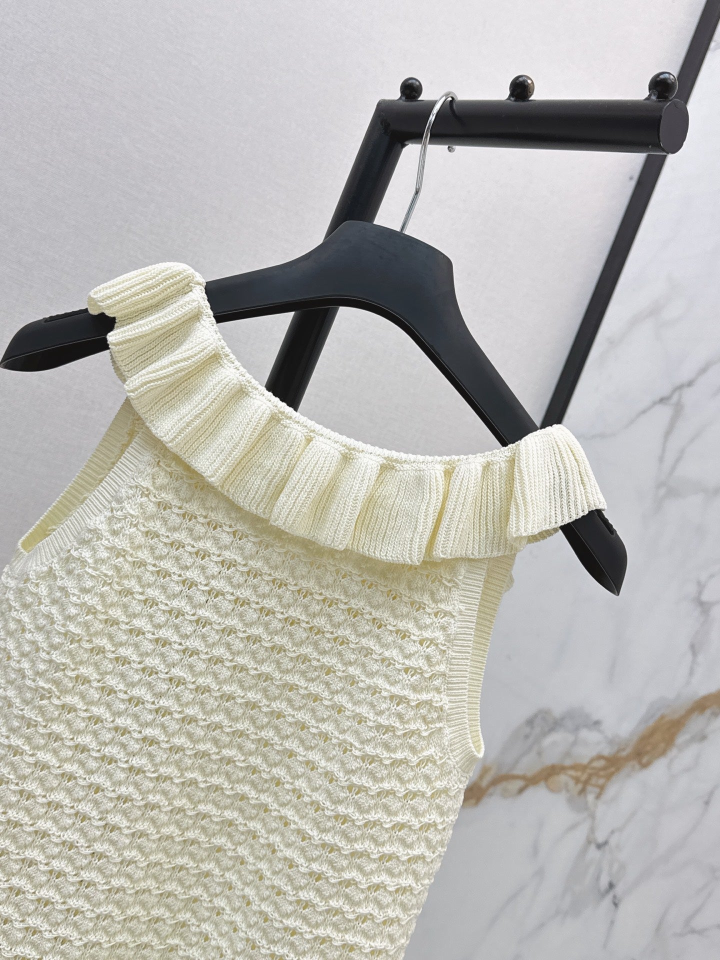 Dior/26SS NEW Ruffled Collar Openwork Crochet Vest