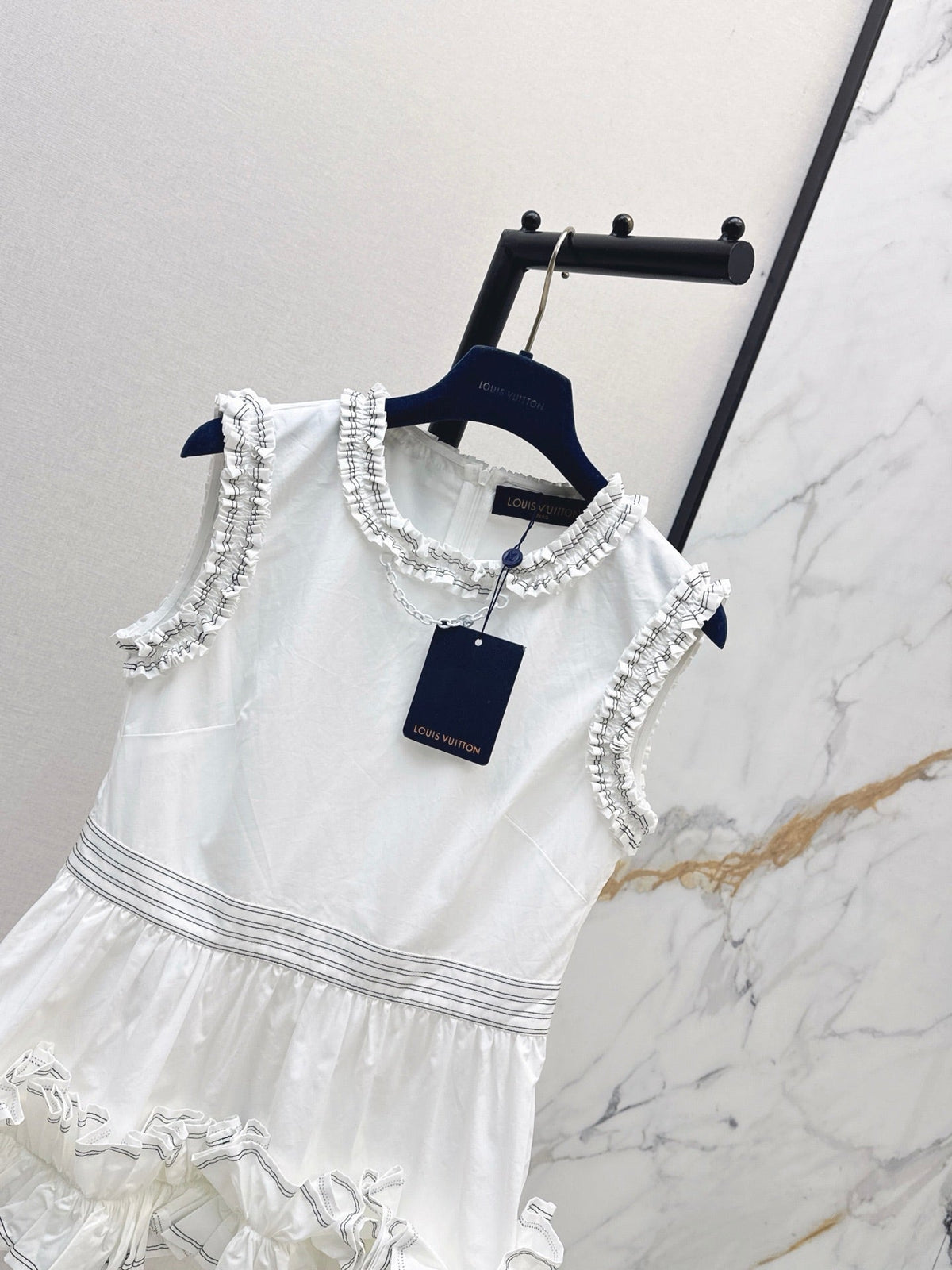 Louis Vuitton/26SS NEW Sleeveless Top with Ruffled Hem