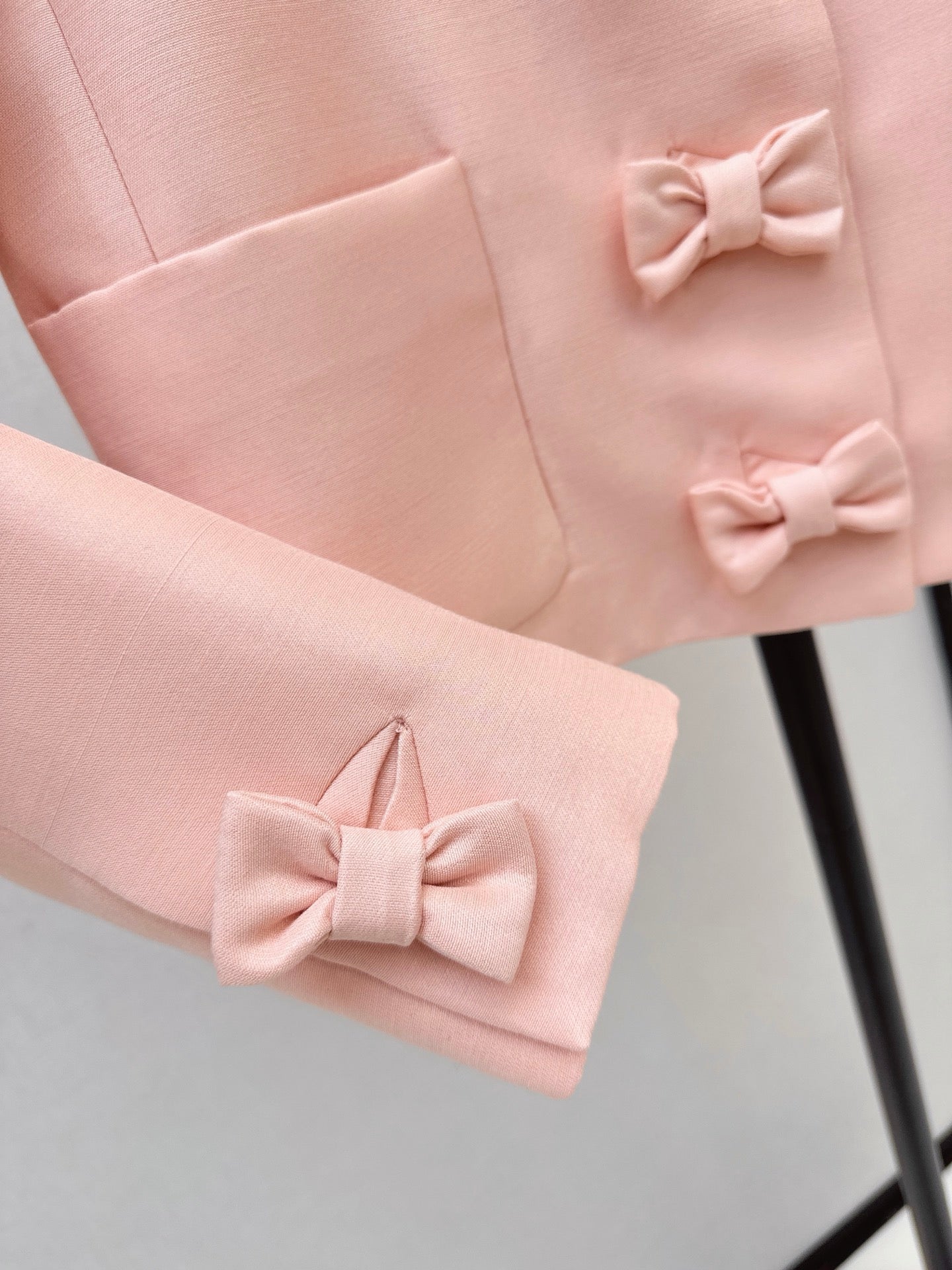dior/26SS NEW Bow-tie Round Neck Elegant Jacket