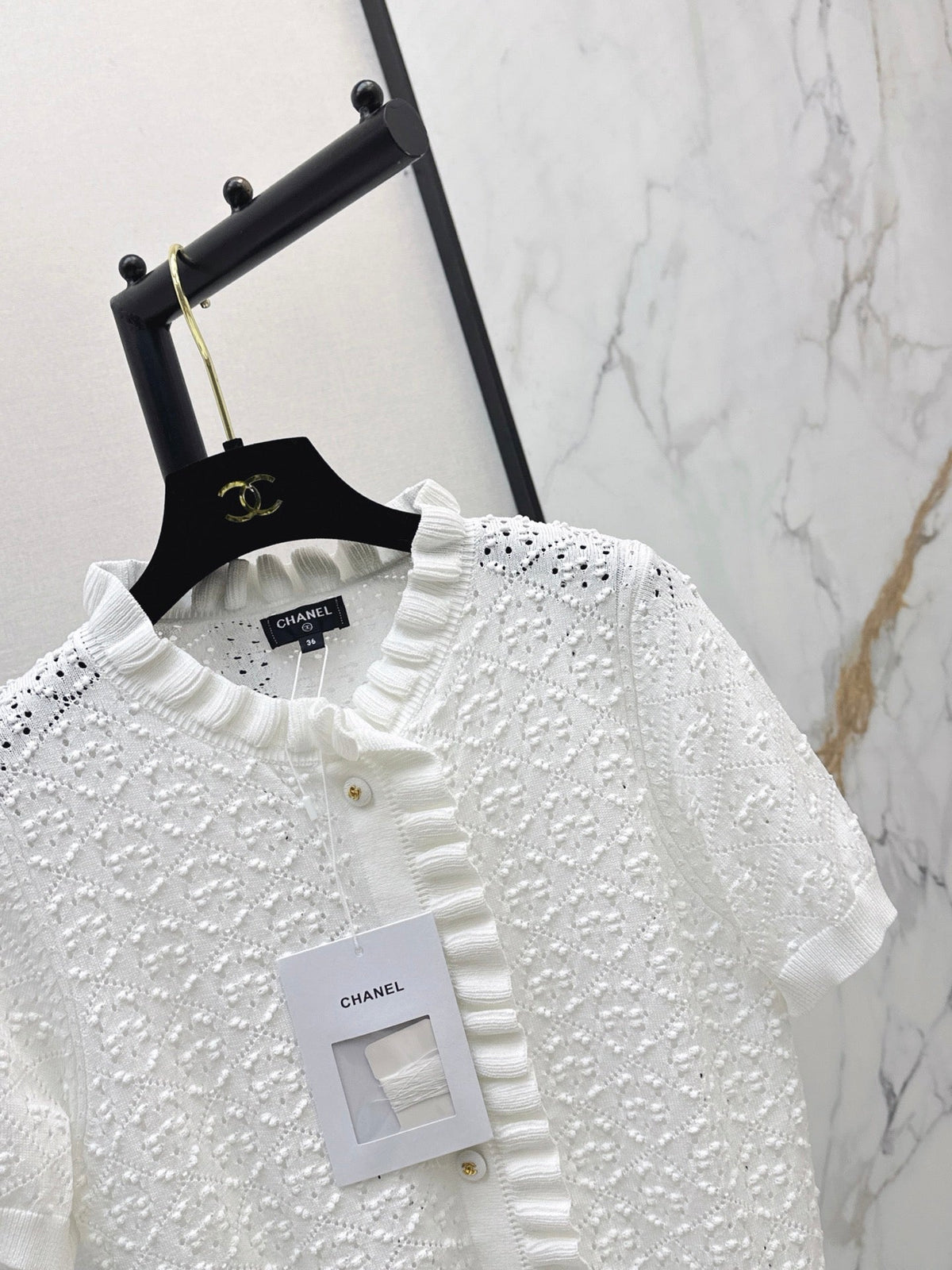 26SS NEW Ruffled Edge Design 3D Crochet Knit Sweater