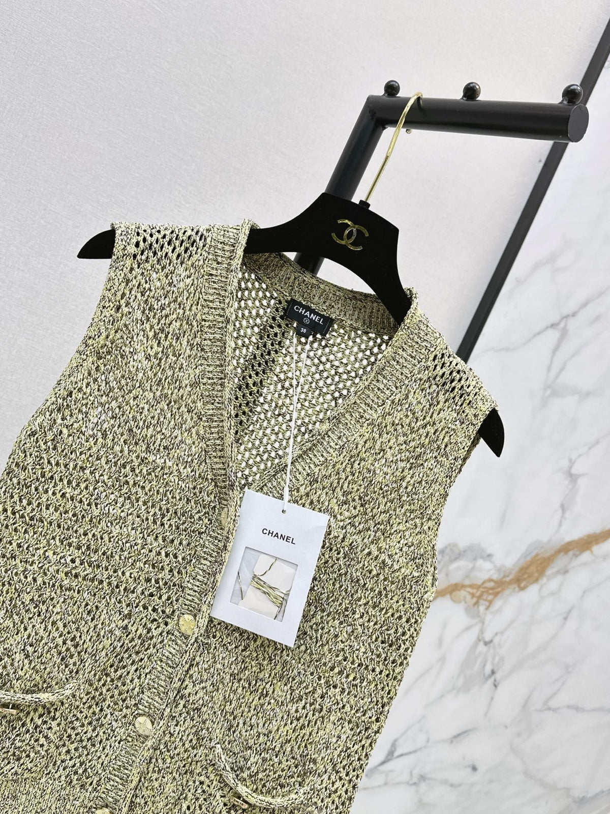 26SS NEW Openwork Knitted Vest 💛 Mixed Color Yarn