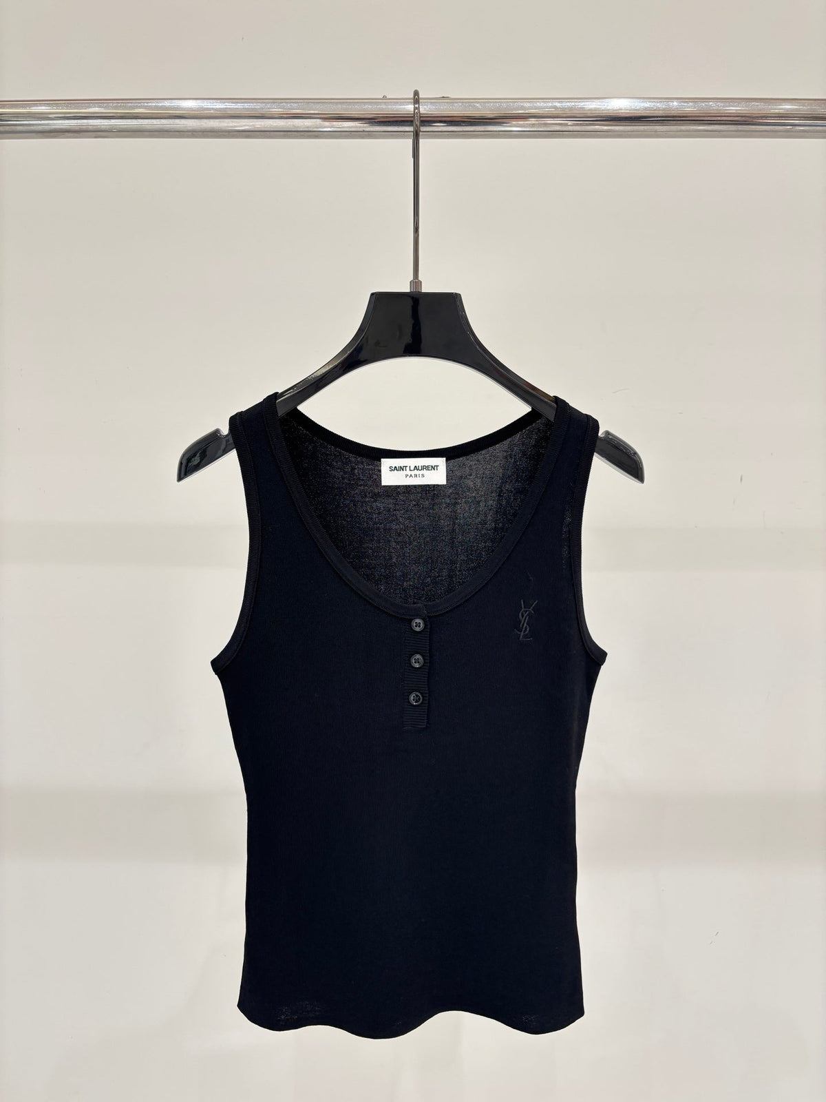 26SS NEW Jacquard Simple Small Round Button Detail Casual Thin Knitted Vest