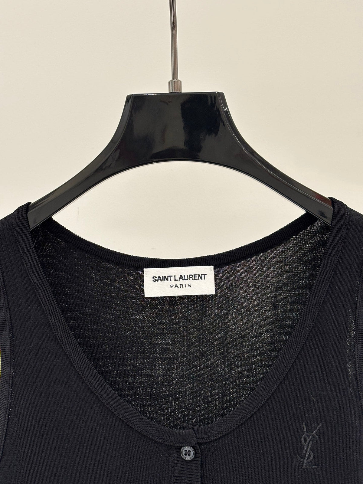 26SS NEW Jacquard Simple Small Round Button Detail Casual Thin Knitted Vest